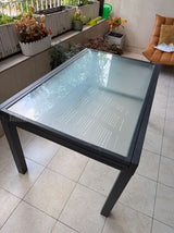 שולחן אוכל