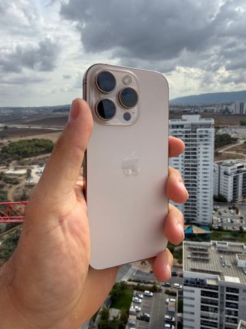 אייפון 16 פרו ג'יגה