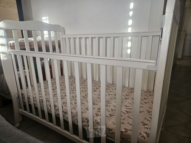 מיטת תינוק