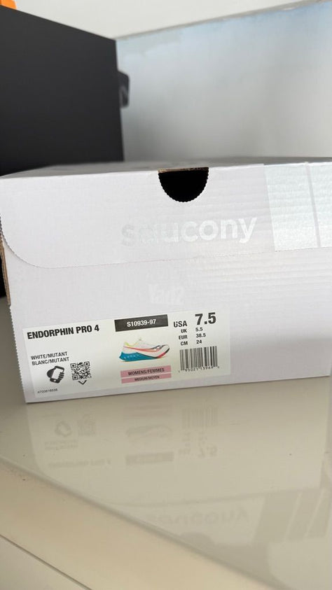 Saucony Endorphin Pro 4