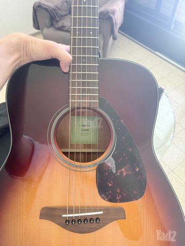 Yamaha FG800 אקוסטית