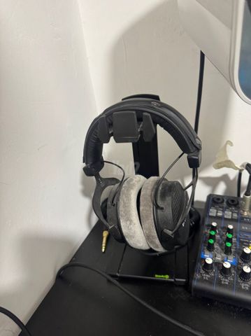 אוזניות אולפן beyerdynamic
