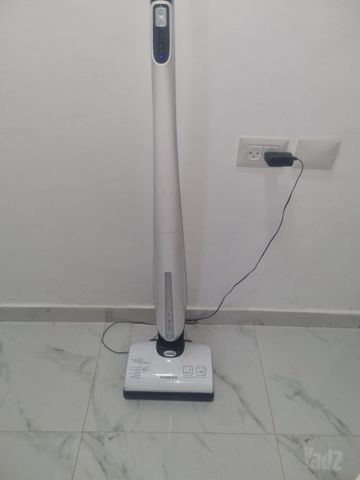 שואב שוטף