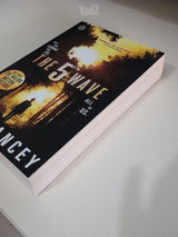 הגל החמישי - The 5th Wave
