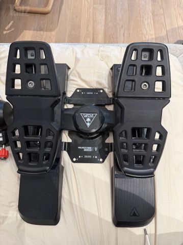 TB Flight + Rudder Set