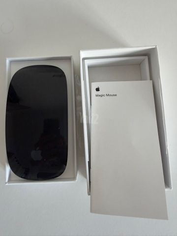 עכבר שחור Apple Magic Mouse
