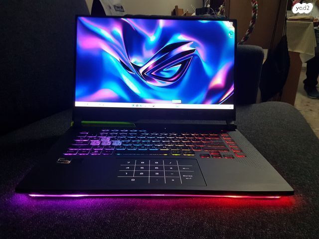 Asus ROG Strix G15