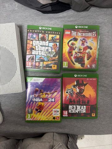 Xbox One S