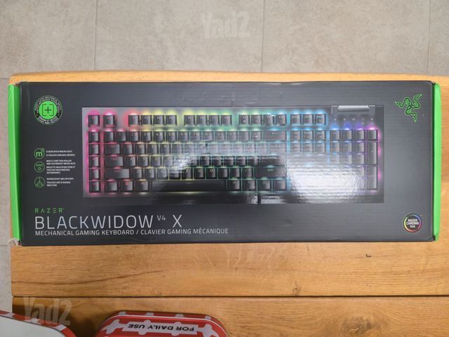 מקלדת – RAZER BLACKWIDOW V4 X