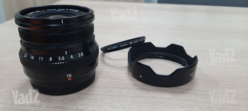 עדשה fuji 16mm f2.8