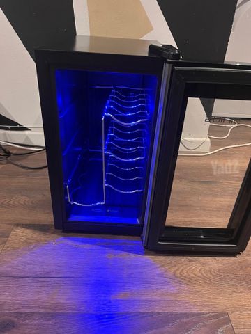 מקרר יין Sirius Living WCR-45