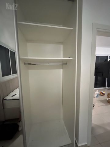 ארון בגדים