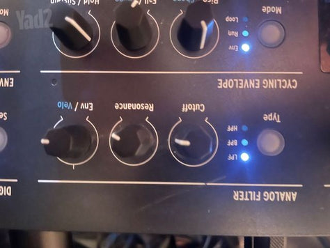 Arturia Minifreak מצב מעולה