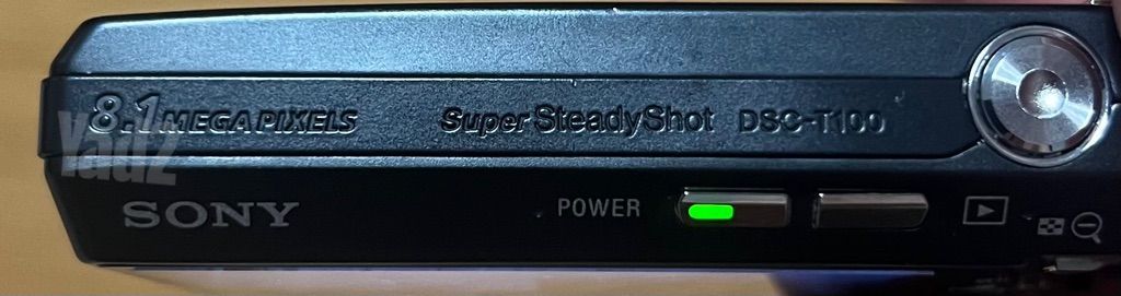 מצלמה  sony cybershot T-100