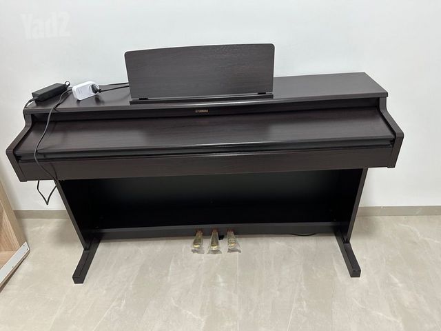 Yamaha YDP 165
