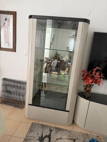 מזנון עם וטרינר
