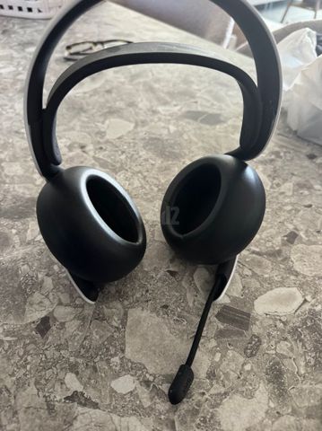 אוזניות  Sony Pulse Elite