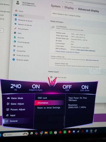 LG UltraGear 27GR95QE-B OLED