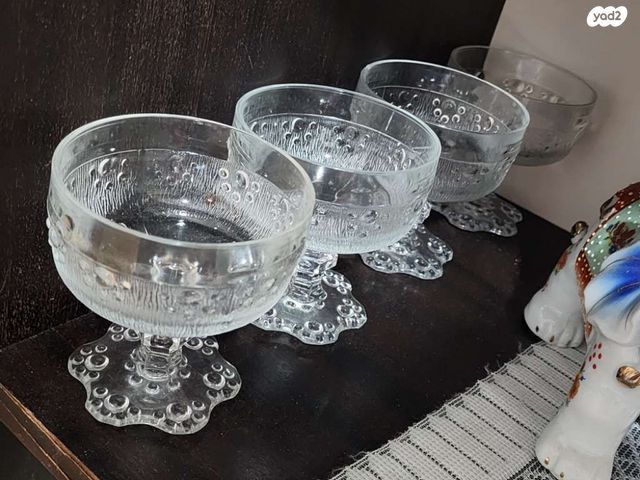 קערות קינוח מזכוכית וינטג'