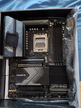 לוח אם Gigabyte X670