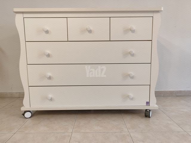 שידת החתלה