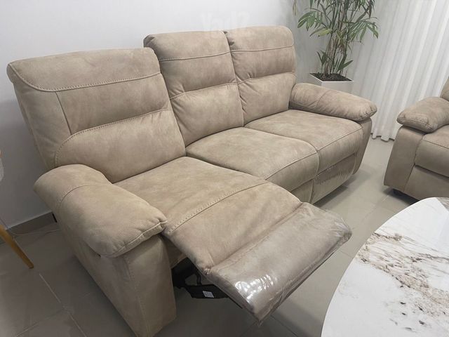 סט ספות 3+2 עם רקליינרים