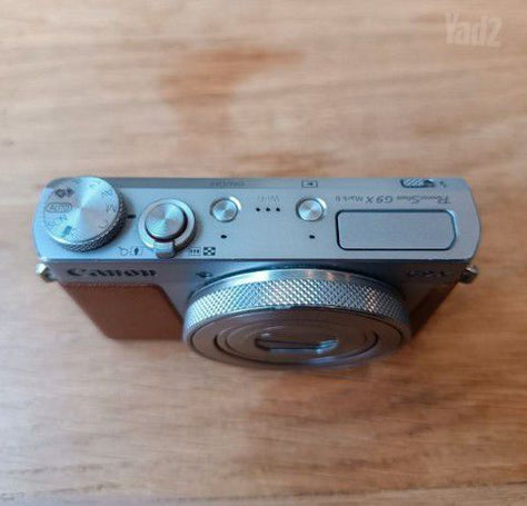 Canon g9