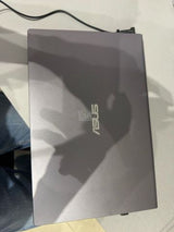 מחשב נייד ASUS