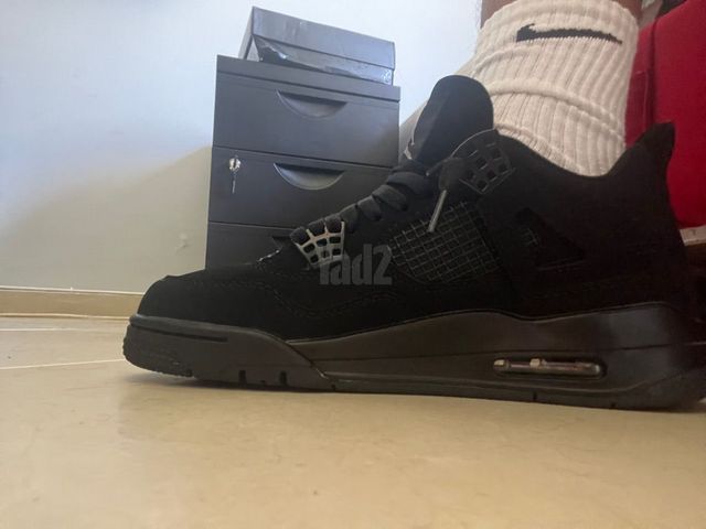 נעל jordan 4 black cat