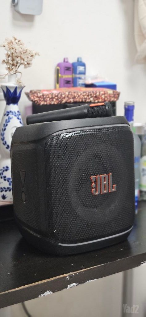 בוקסה JBL