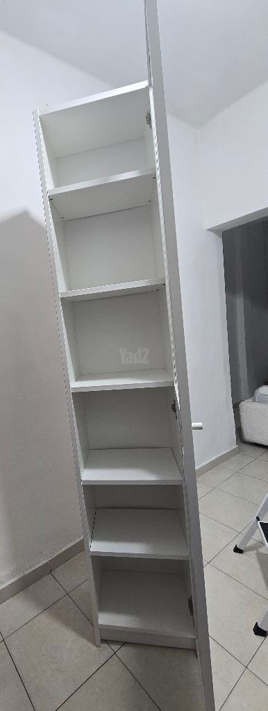 ארון ויטרינה
