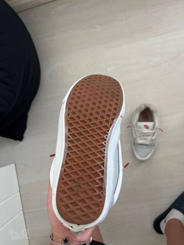 ‏נעלי ‏vans