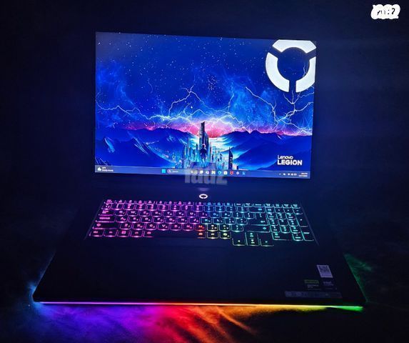 Lenovo legion 9 18' rtx 5080