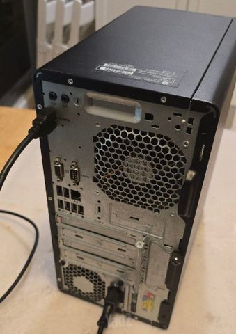 מחשב נייח HP עם wifi