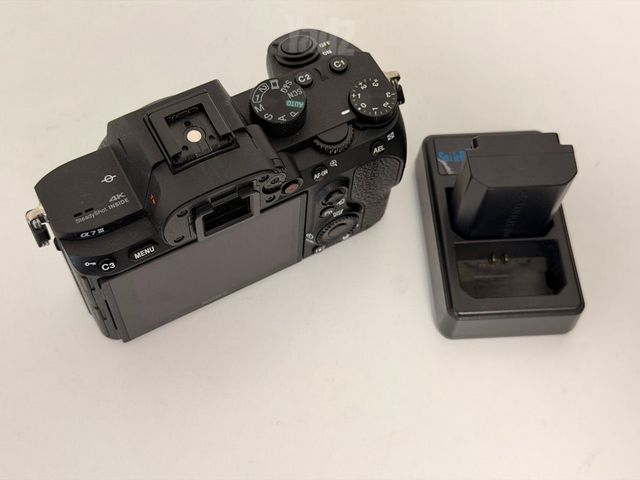 Sony a7iii חדשה