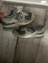 New balance 2002R