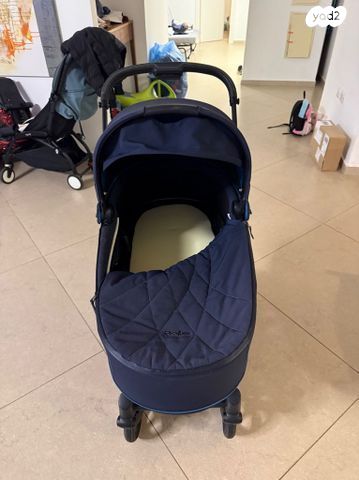 עגלת תינוק - עם 2 כיסויים