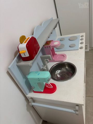 מטבח עץ לילדים