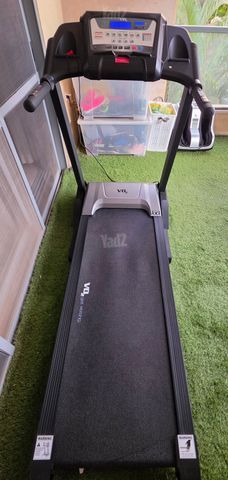הליכון דגם VO2 MOVPRO 490