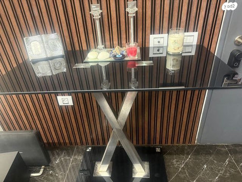 שולחן בר יוקרתי  נדיר ביופיו