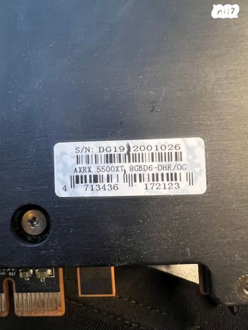 כרטיס מסך Radeon RX 5500 XT
