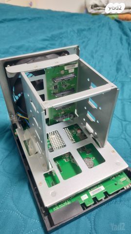 שרת NAS Asustor_AS1004t