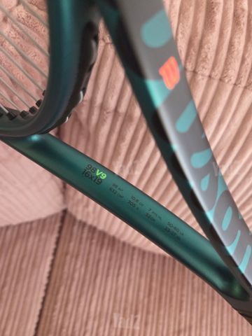 מחבט טניס Wilson Blade