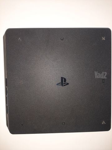 קונסולת SONY 4 SLIM