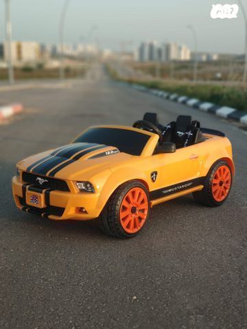 מכונית מירוץ ממונעת  לילדים