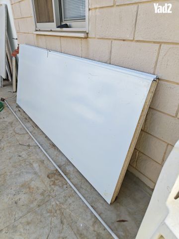 2 פנלים מבודדים