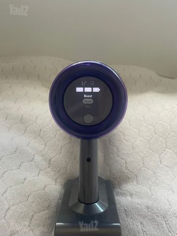 Dyson V11