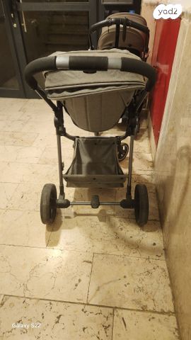 עגלת טיולון
