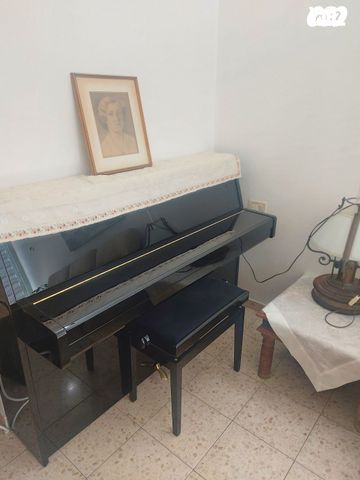 פסנתר YAMAHA