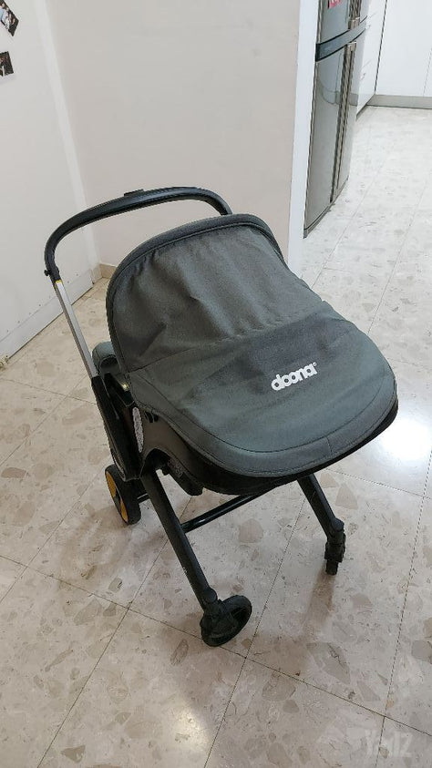 עגלת תינוק doona +